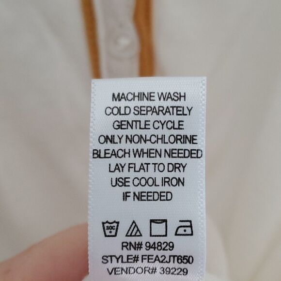 Fitz + Eddi Top  - Picture 6 of 9